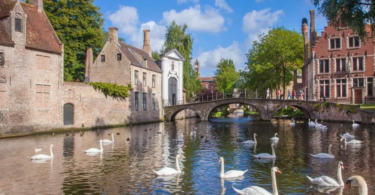 Panzió Zakske13 - Design Boutique B&B In Bruges City Centre (Adults Only)